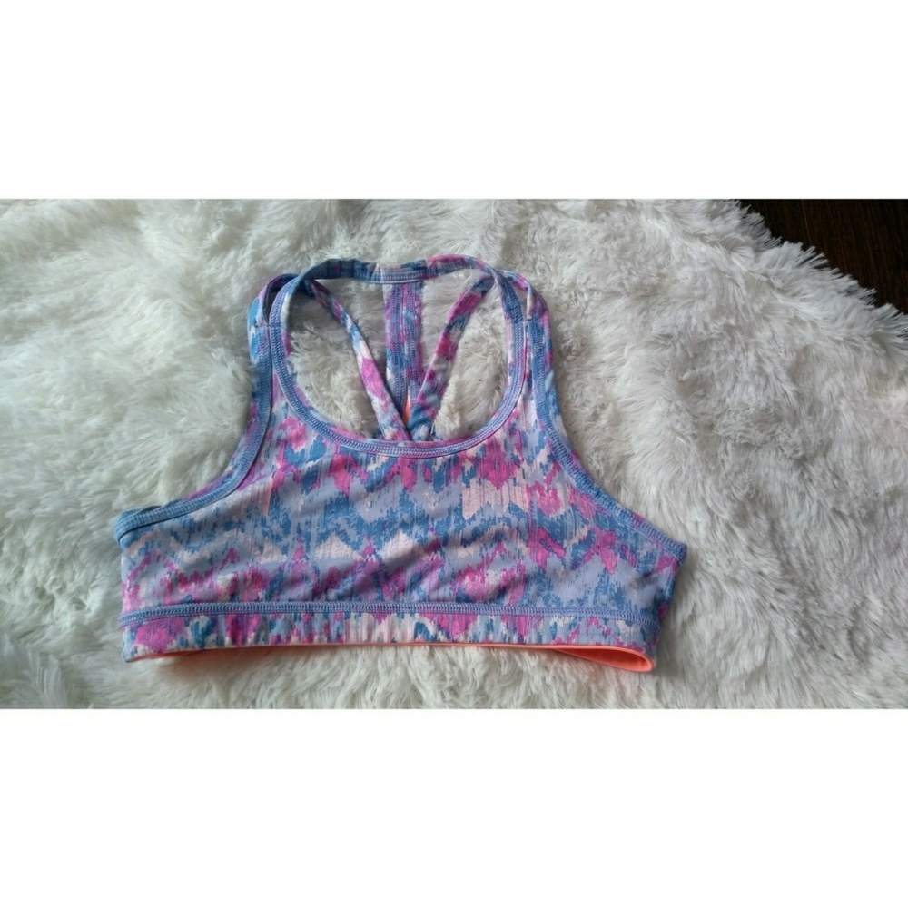 Ivivva by Lululemon reversible chevron sports bra